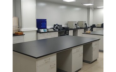 山西艾德沃思實驗室工程技術有限公司祝大家在新的一年里，生意興隆財源廣進，萬事如意!
